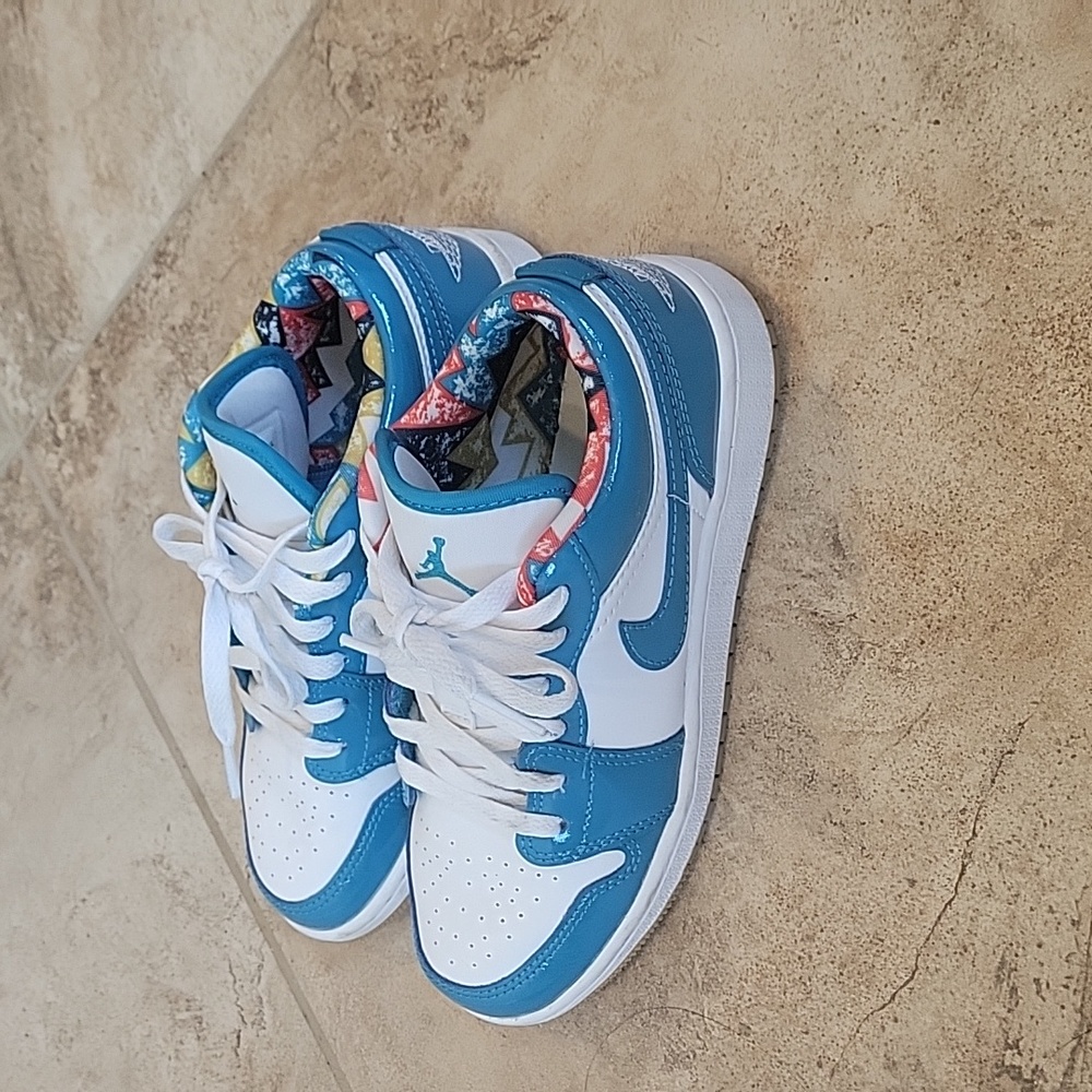 Youth Nike Michael Jordan's Patent leather